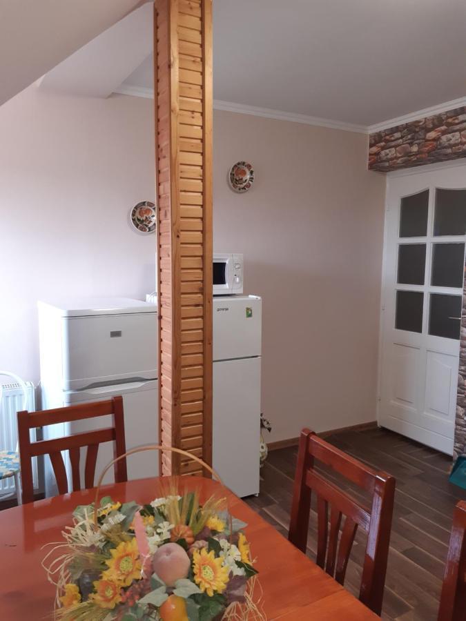 Boglarka Apartman 久洛 外观 照片