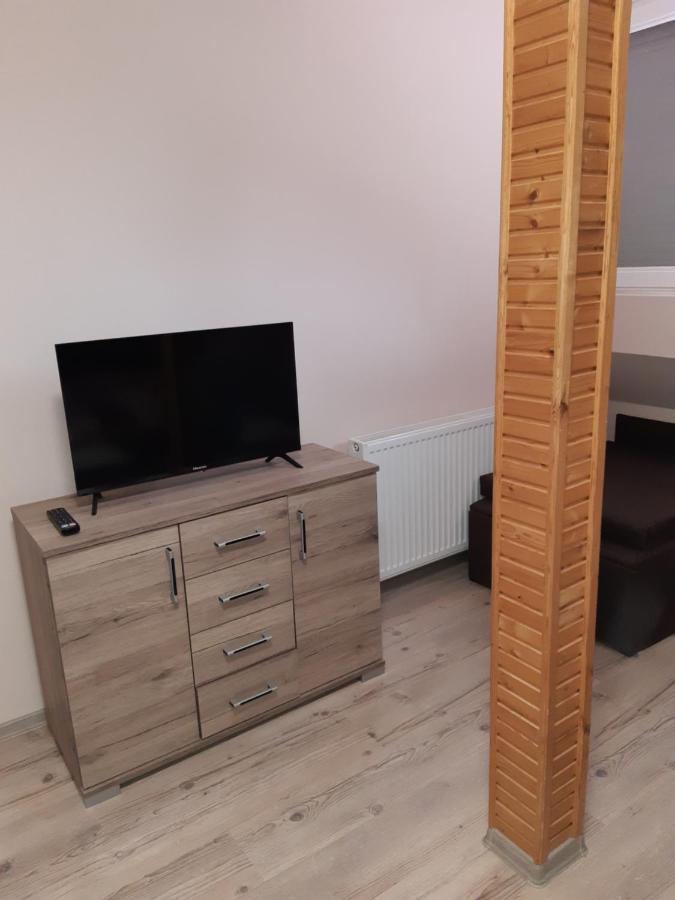 Boglarka Apartman 久洛 外观 照片